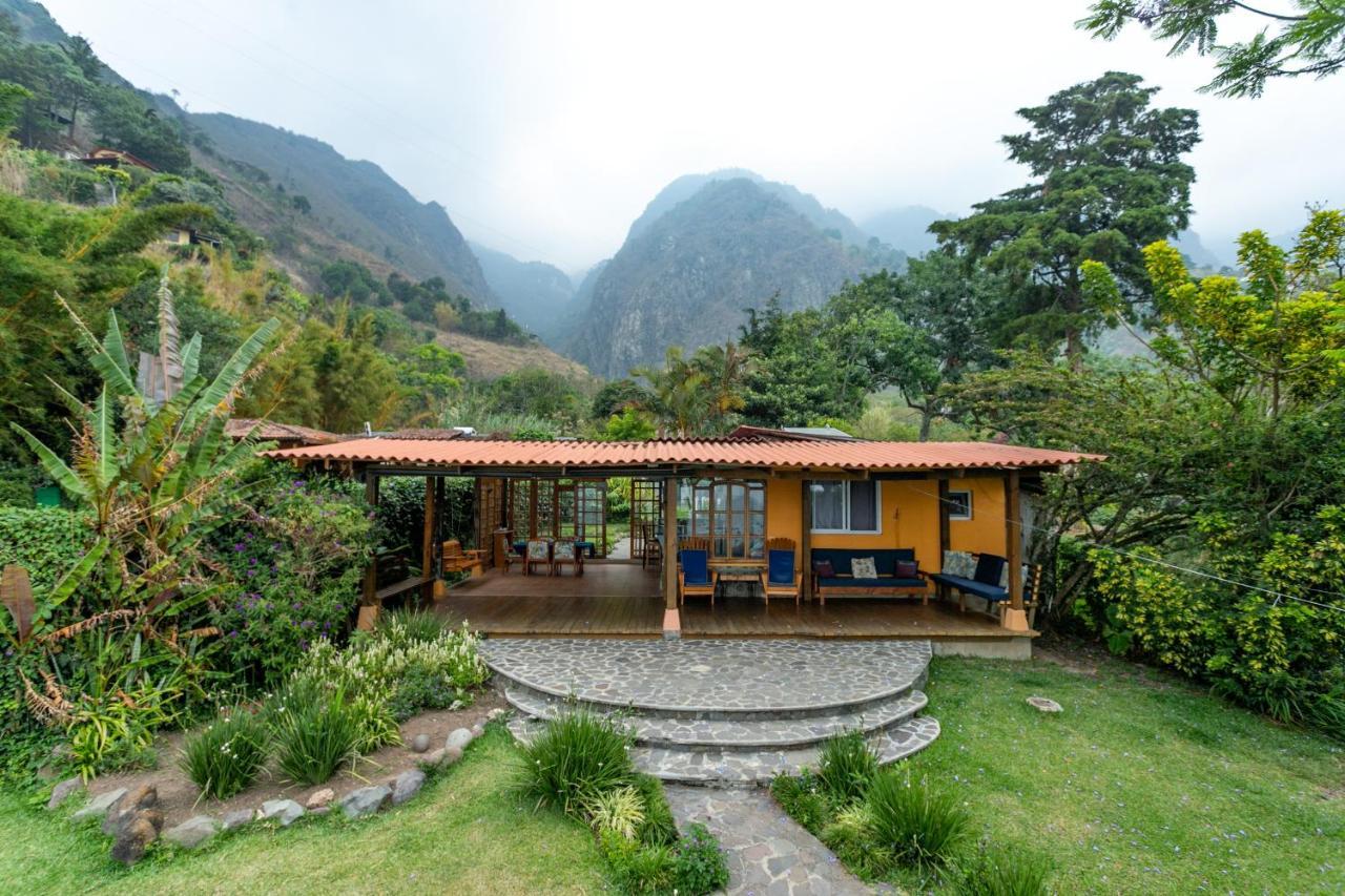 Lake Front Retreat At Los Elementos Santa Cruz La Laguna Ngoại thất bức ảnh